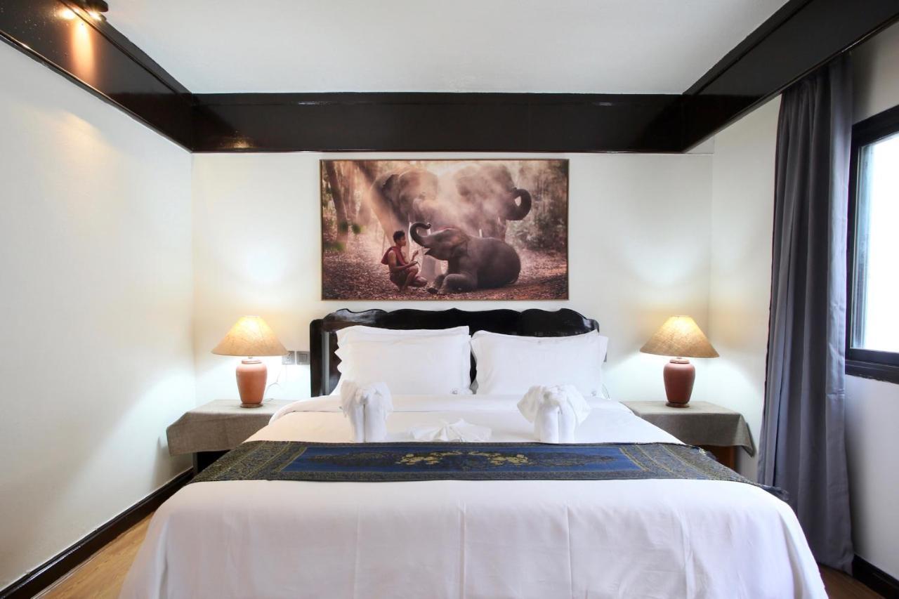 Thapaeplacehotel เชียงใหม่ ภายนอก รูปภาพ