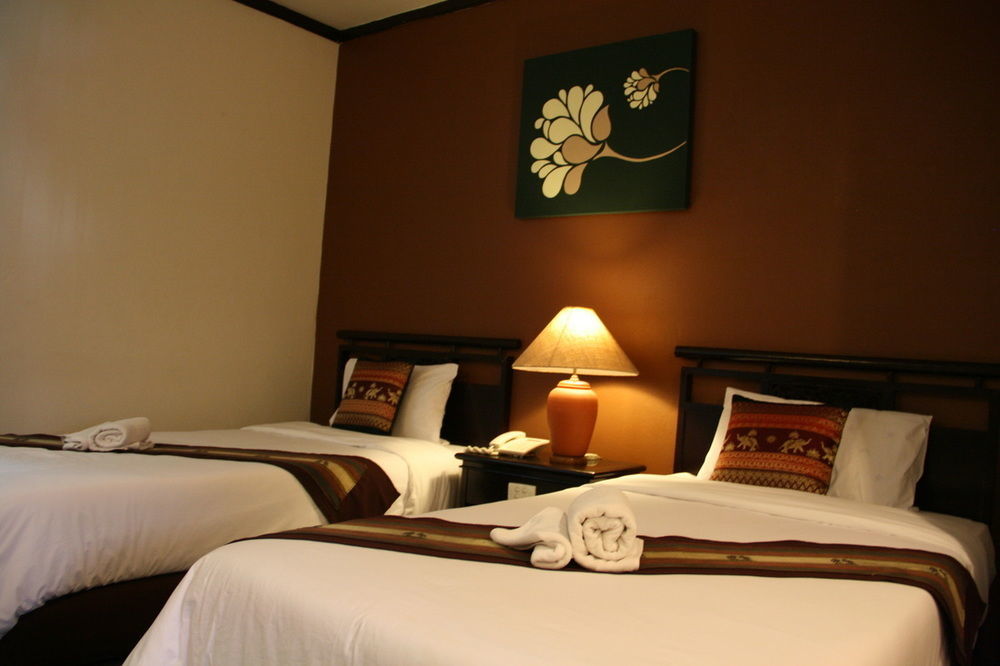 Thapaeplacehotel เชียงใหม่ ภายนอก รูปภาพ