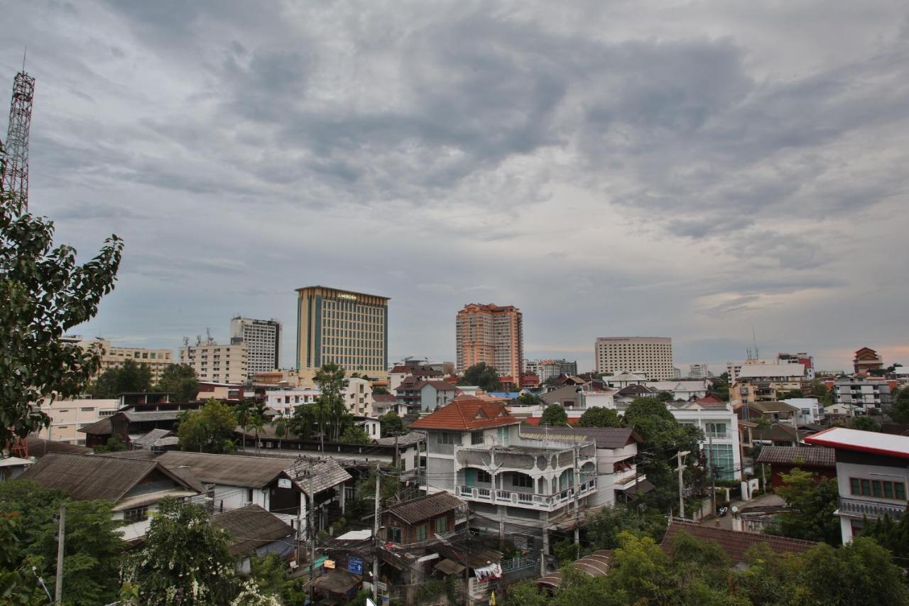 Thapaeplacehotel เชียงใหม่ ภายนอก รูปภาพ