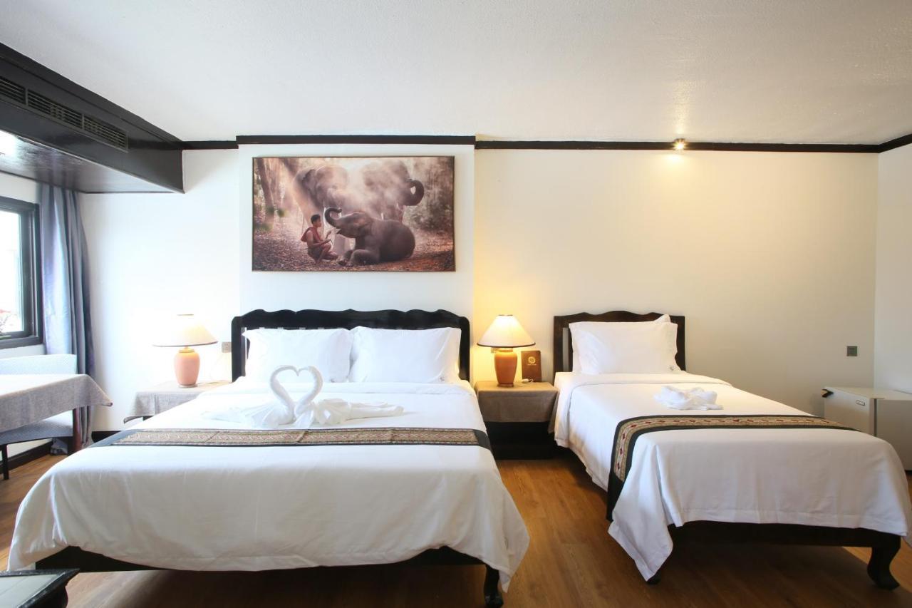 Thapaeplacehotel เชียงใหม่ ภายนอก รูปภาพ